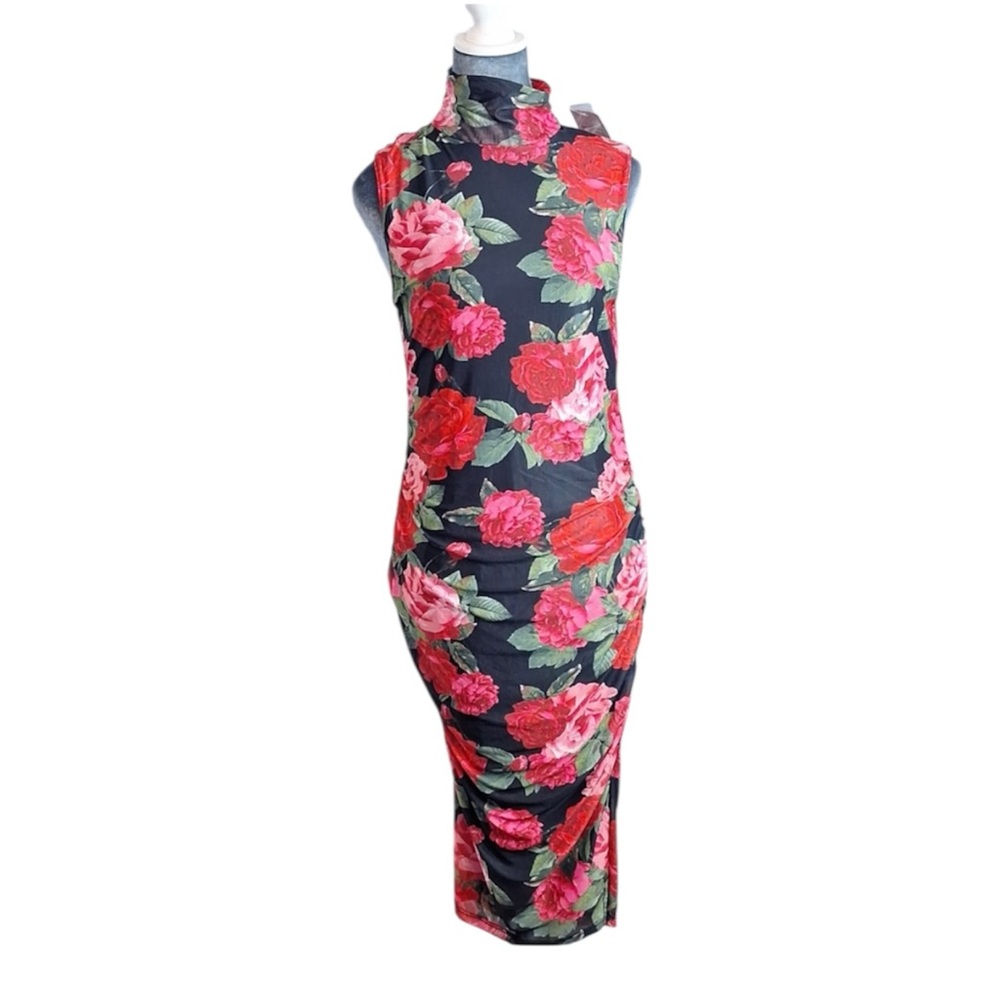 Cupio Blush Sleeveless Black with Red Roses Bodycon Dress Medium